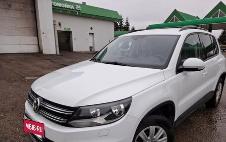 Volkswagen Tiguan I, 2015 год, 1 450 000 рублей, 2 фотография