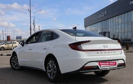 Hyundai Sonata VIII, 2021 год, 1 900 000 рублей, 2 фотография