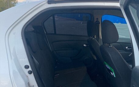 Renault Logan II, 2016 год, 850 000 рублей, 8 фотография