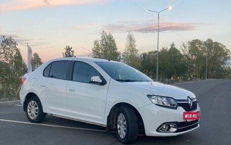 Renault Logan II, 2016 год, 850 000 рублей, 6 фотография