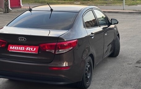 KIA Rio III рестайлинг, 2015 год, 690 000 рублей, 4 фотография