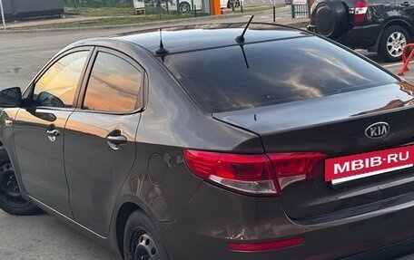 KIA Rio III рестайлинг, 2015 год, 690 000 рублей, 5 фотография
