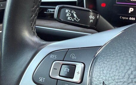 Volkswagen Touareg III, 2021 год, 6 200 000 рублей, 24 фотография