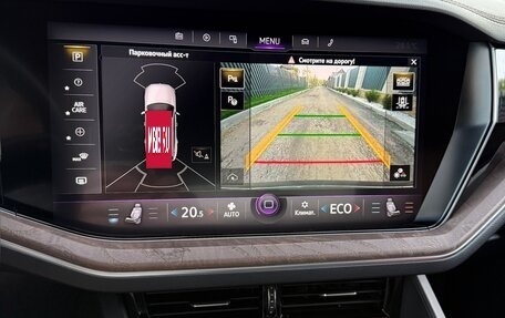 Volkswagen Touareg III, 2021 год, 6 200 000 рублей, 26 фотография