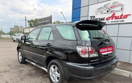 Toyota Harrier, 2002 год, 947 000 рублей, 4 фотография