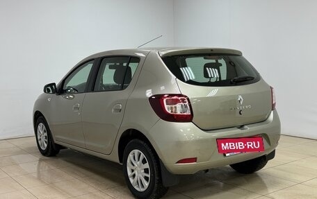 Renault Sandero II рестайлинг, 2020 год, 980 000 рублей, 4 фотография