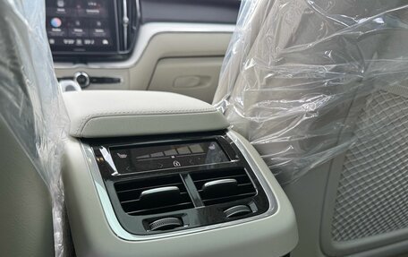Volvo XC60 II, 2025 год, 7 150 000 рублей, 18 фотография