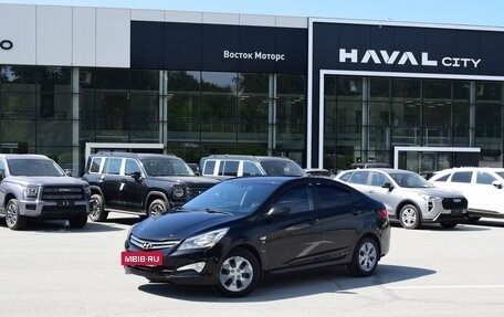 Hyundai Solaris II рестайлинг, 2015 год, 827 000 рублей, 2 фотография