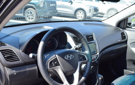 Hyundai Solaris II рестайлинг, 2015 год, 827 000 рублей, 14 фотография