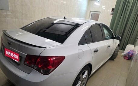 Chevrolet Cruze II, 2010 год, 500 000 рублей, 2 фотография