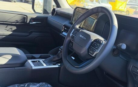 Toyota Land Cruiser Prado, 2025 год, 8 350 000 рублей, 3 фотография