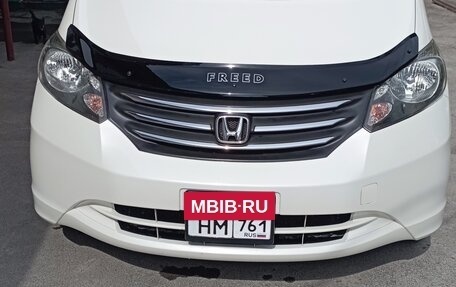 Honda Freed I, 2010 год, 1 130 000 рублей, 7 фотография