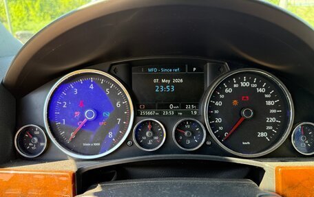 Volkswagen Touareg III, 2007 год, 850 000 рублей, 10 фотография