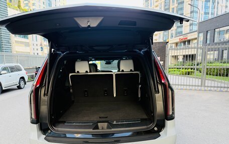 Cadillac Escalade V, 2023 год, 15 000 000 рублей, 5 фотография