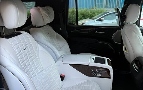 Cadillac Escalade V, 2023 год, 15 000 000 рублей, 7 фотография