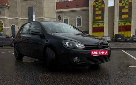 Volkswagen Golf VI, 2012 год, 1 050 000 рублей, 2 фотография