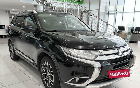 Mitsubishi Outlander III рестайлинг 3, 2016 год, 1 921 000 рублей, 7 фотография