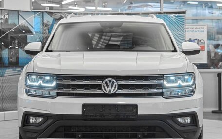 Volkswagen Teramont I, 2018 год, 2 799 000 рублей, 2 фотография