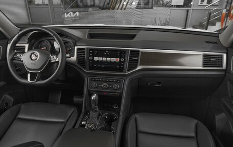 Volkswagen Teramont I, 2018 год, 2 799 000 рублей, 10 фотография