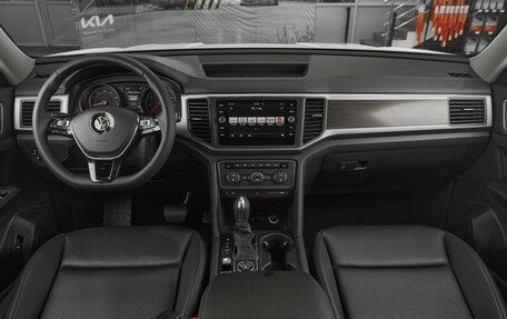 Volkswagen Teramont I, 2018 год, 2 799 000 рублей, 9 фотография
