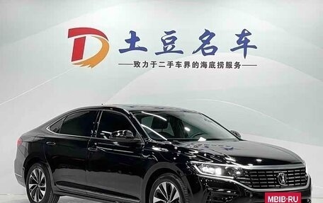 Volkswagen Passat B8 рестайлинг, 2023 год, 1 820 777 рублей, 3 фотография