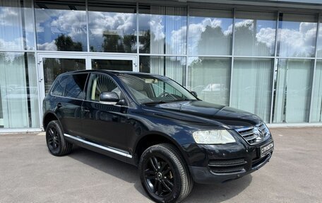 Volkswagen Touareg III, 2004 год, 799 000 рублей, 3 фотография