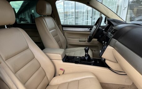 Volkswagen Touareg III, 2004 год, 799 000 рублей, 9 фотография