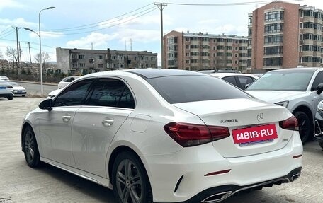Mercedes-Benz A-Класс, 2023 год, 1 850 000 рублей, 5 фотография