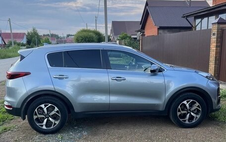 KIA Sportage IV рестайлинг, 2019 год, 2 399 999 рублей, 2 фотография