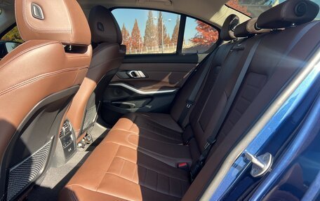BMW 3 серия, 2022 год, 3 850 000 рублей, 10 фотография