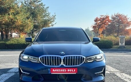 BMW 3 серия, 2022 год, 3 850 000 рублей, 3 фотография
