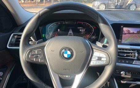 BMW 3 серия, 2022 год, 3 850 000 рублей, 14 фотография