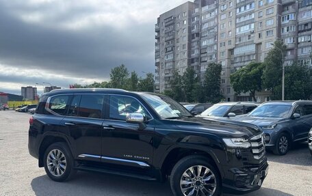Toyota Land Cruiser, 2025 год, 15 950 000 рублей, 2 фотография