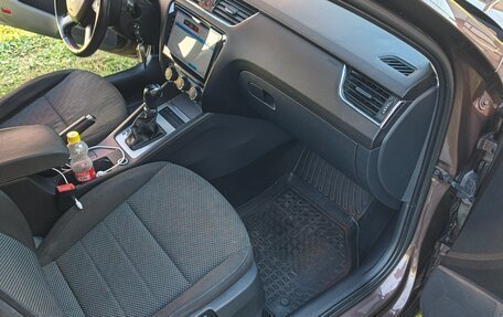 Skoda Octavia, 2013 год, 1 170 000 рублей, 17 фотография
