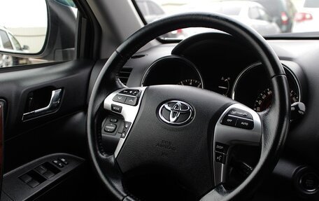 Toyota Highlander III, 2011 год, 1 699 000 рублей, 6 фотография