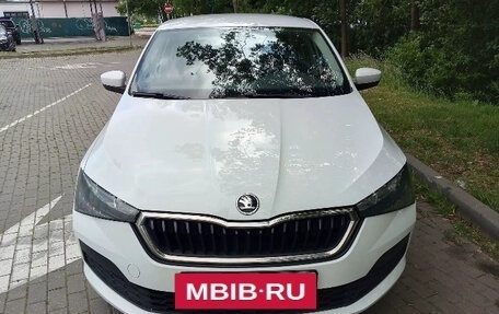 Skoda Rapid II, 2021 год, 1 215 000 рублей, 2 фотография
