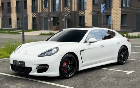 Porsche Panamera II рестайлинг, 2009 год, 2 000 000 рублей, 11 фотография