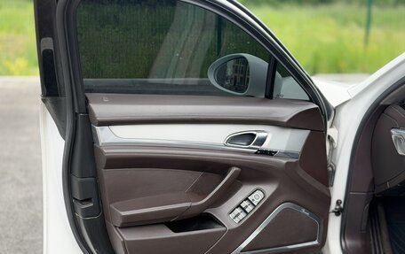 Porsche Panamera II рестайлинг, 2009 год, 2 000 000 рублей, 20 фотография