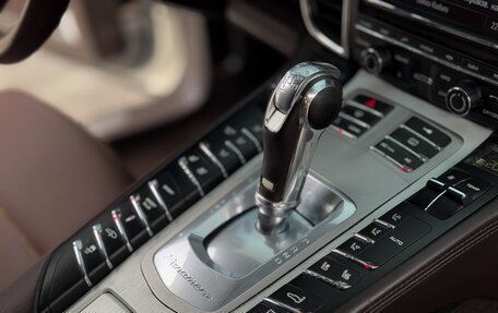 Porsche Panamera II рестайлинг, 2009 год, 2 000 000 рублей, 40 фотография