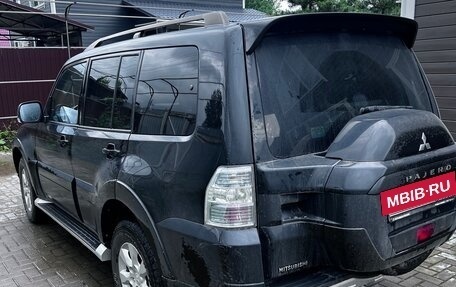 Mitsubishi Pajero IV, 2018 год, 2 460 000 рублей, 3 фотография