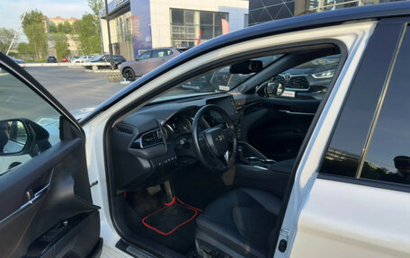 Toyota Camry, 2021 год, 3 589 000 рублей, 9 фотография