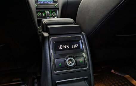 Skoda Superb III рестайлинг, 2014 год, 1 400 000 рублей, 29 фотография