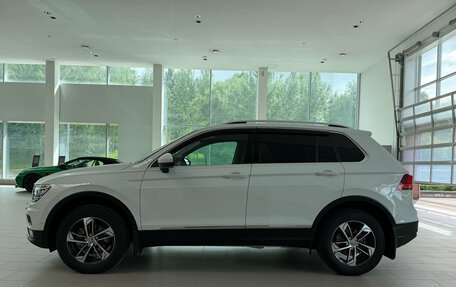 Volkswagen Tiguan II, 2019 год, 2 795 000 рублей, 4 фотография