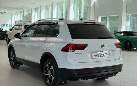 Volkswagen Tiguan II, 2019 год, 2 795 000 рублей, 5 фотография