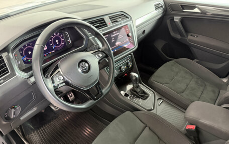 Volkswagen Tiguan II, 2019 год, 2 795 000 рублей, 15 фотография