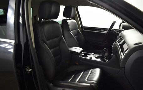 Volkswagen Touareg III, 2015 год, 2 596 100 рублей, 8 фотография