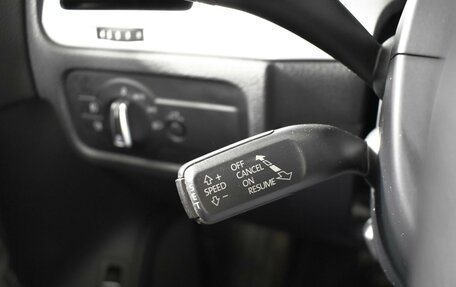 Volkswagen Touareg III, 2015 год, 2 596 100 рублей, 17 фотография