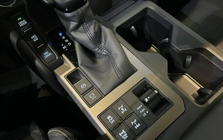 Toyota Land Cruiser Prado, 2026 год, 12 000 000 рублей, 10 фотография