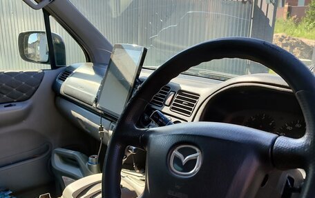 Mazda Bongo Friendee i рестайлинг, 2001 год, 290 000 рублей, 7 фотография