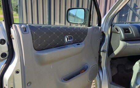 Mazda Bongo Friendee i рестайлинг, 2001 год, 290 000 рублей, 11 фотография